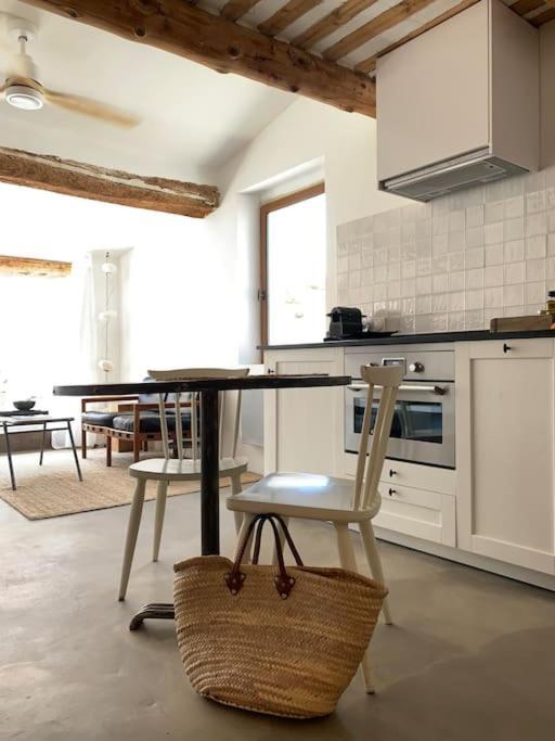 Apartament La Terrasse Du Pont Jullian Charme Et Calme Dans Le Coeur Historique LʼIsle-sur-la-Sorgue Zewnętrze zdjęcie